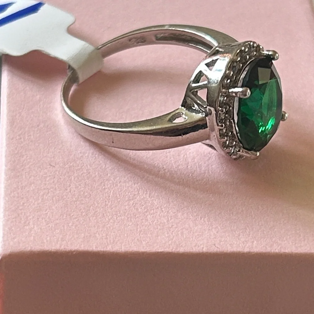 Vintage Swarovski emerald green‎ crystal Ring size 6 - Picture 4 of 4